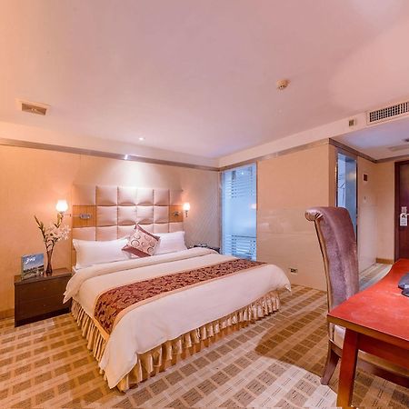 Airport Liwan Hotel Guangzhou Exterior photo