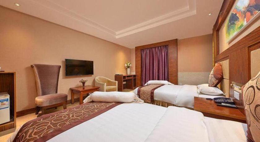 Airport Liwan Hotel Guangzhou Exterior photo