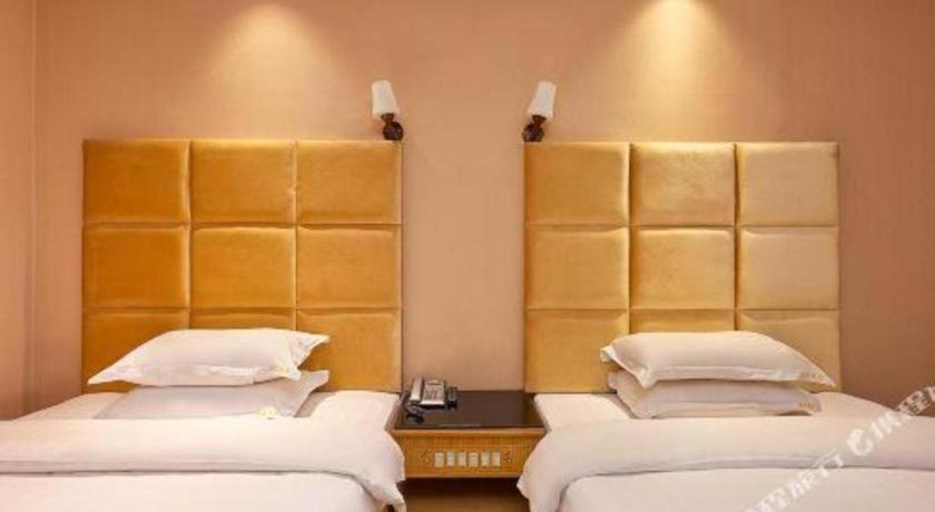 Airport Liwan Hotel Guangzhou Exterior photo